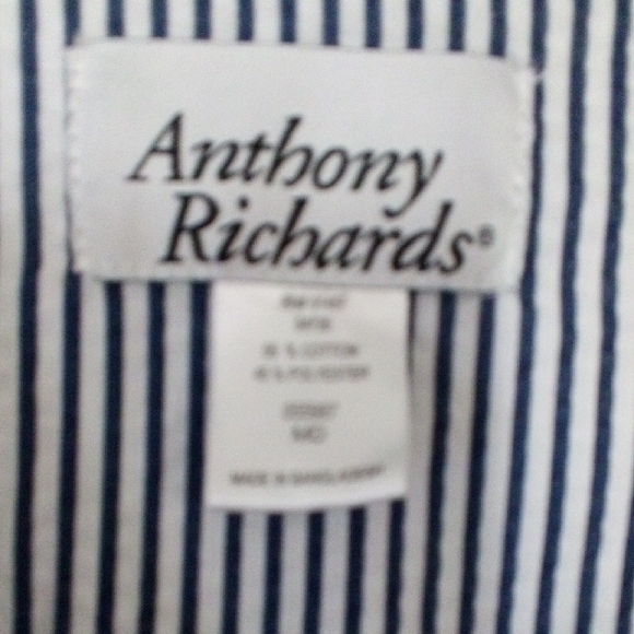 Anthony Richards Robe/House Dress - Picture 2 of 7
